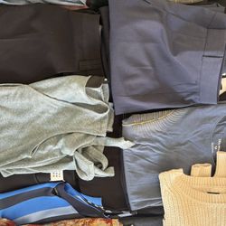 XS-S Women’s Clothing Bundle! 