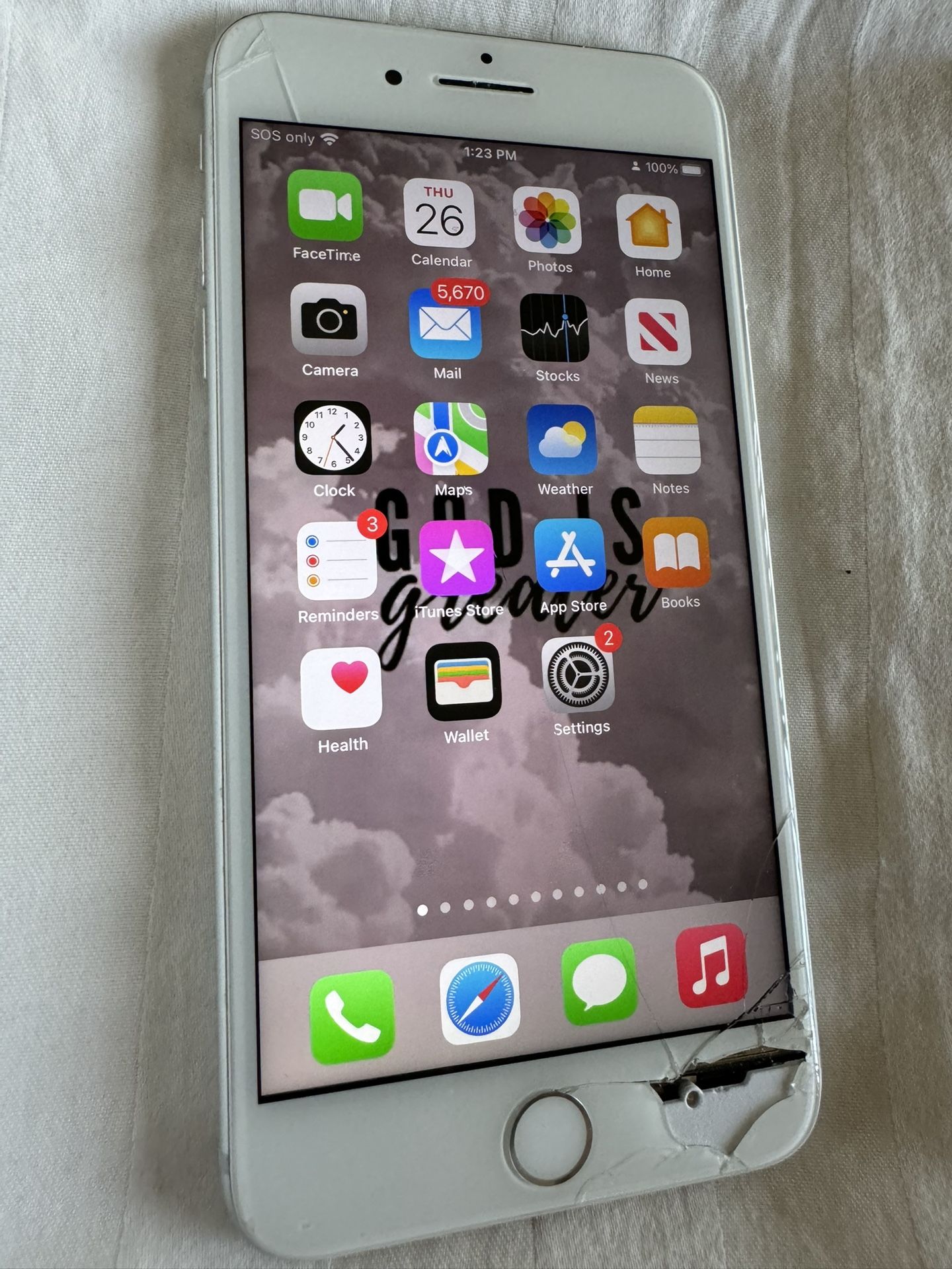 iPhone 8 Plus 256 GB AT&T Network Good Condition!