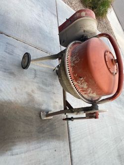 Electric cement mixer
