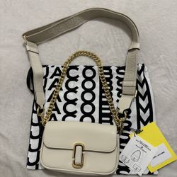 Marc Jacob’s Crossbody Bag
