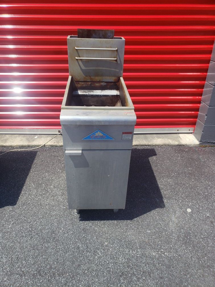 Commercial deep fryer