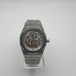 Really Nice Silver 41mm Luxury Watch 