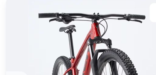 Trek Marlin 5, M/L,  disc brakes, red, front suspension adjustable.
