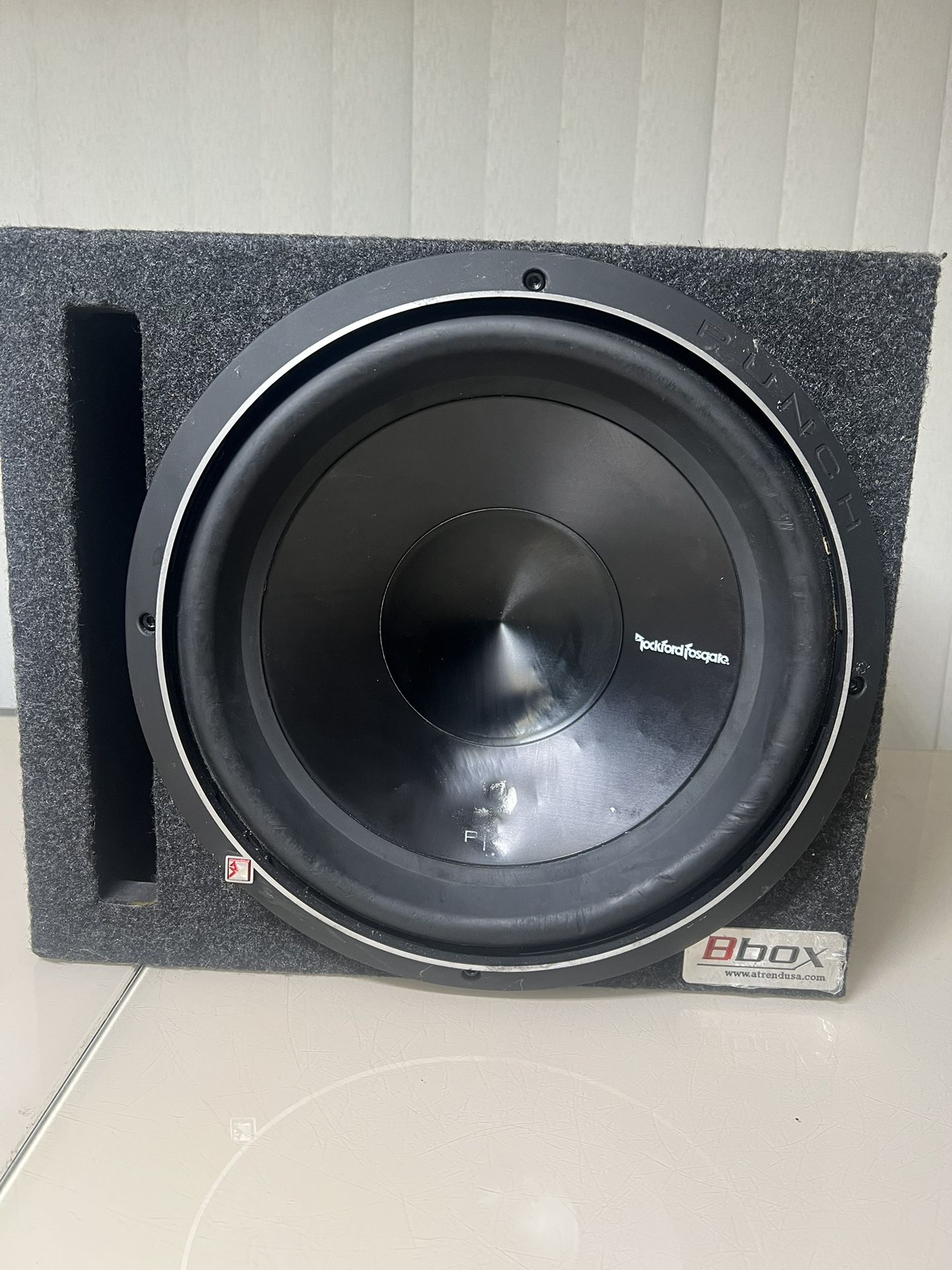 Rockford Fosgate Punch P3D2-12 12" Dual 2-Ohm Car Subwoofer W/12In Bbox. Used in good condition with minor cosmetic blemishes to the cone. The white a