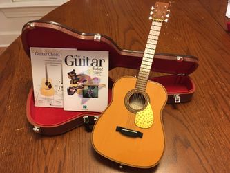 American Girl Doll - guitar (Julie)