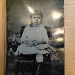 Early Tin Types & Photos