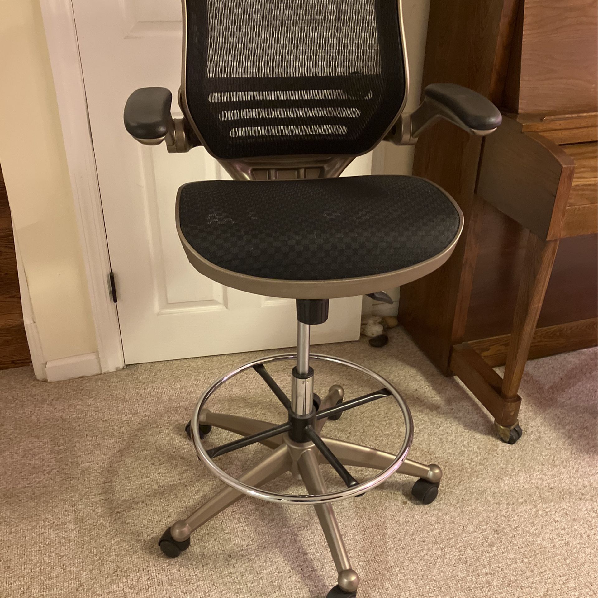 Drafting / Workbench Chair