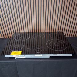 LG 30" Radiant Smooth Surface Electric Stovetop with 5 Elements and SmoothTouch Controls (LCE3010SB-D-9671)