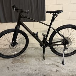 TREK DUEL SPORT 3 Hybrid Bicycle 