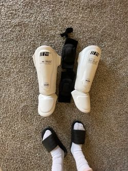 Shin guards/elbow Pads