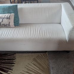 IKEA KLIPPAN LOVE SEAT 