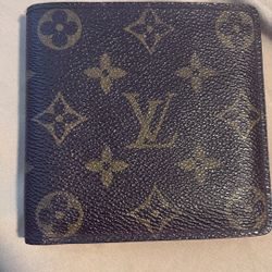 Lv Men’s Wallet