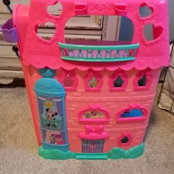 Minnie Mouse Doll House