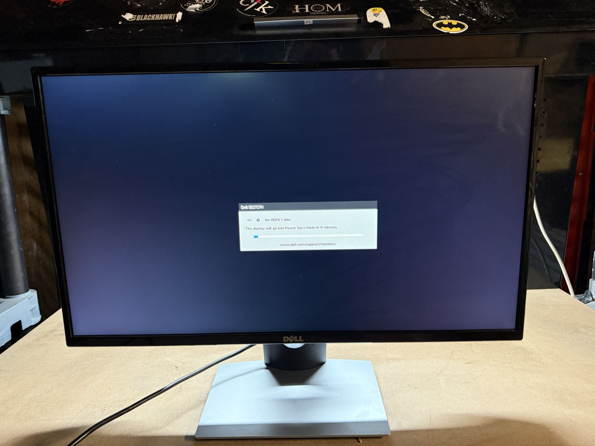 Dell Ultrasharp U2718Q 27-Inch IPS Monitor . 2019