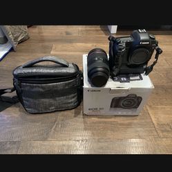 Cannon EOS 5D mark II With Super Low Shutter, Plus 24-105mm  $1000 Lens  