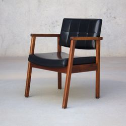 Vintage Mid-Century Modern Walnut Arm Chair – B.W. Chair Co. 1960s