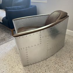 For Sale: 2 Tomcat Aviator Armchairs (Whiskey Lea