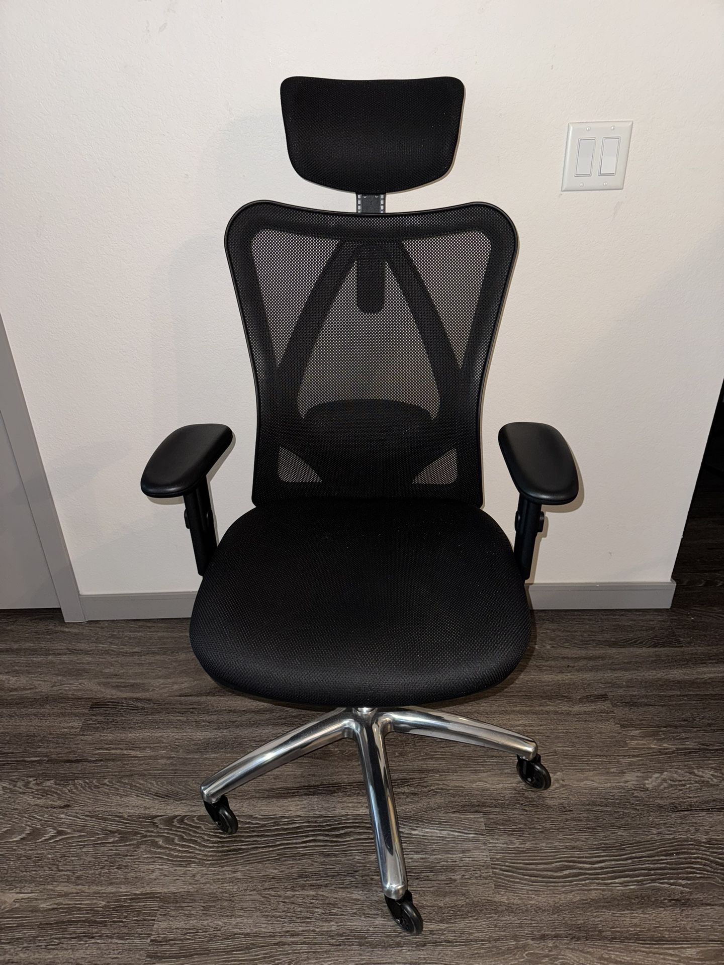 SIHOO M18 Ergonomic Office Chair for Big and Tall People Adjustable Headrest with 2D Armrest Lumbar Support and PU Wheels Swivel Tilt Function Black