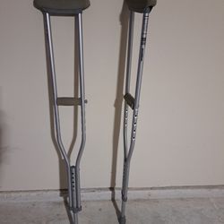 Crutches 