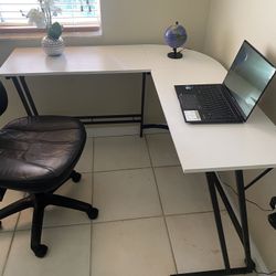 Computer Desk 