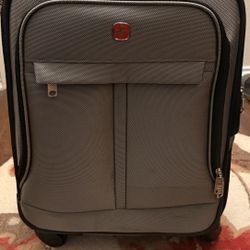 Swiss gear Carry On Luggage