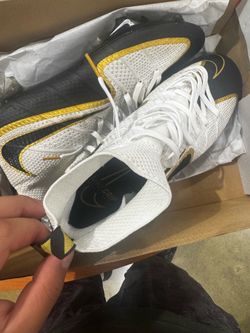Football cleats