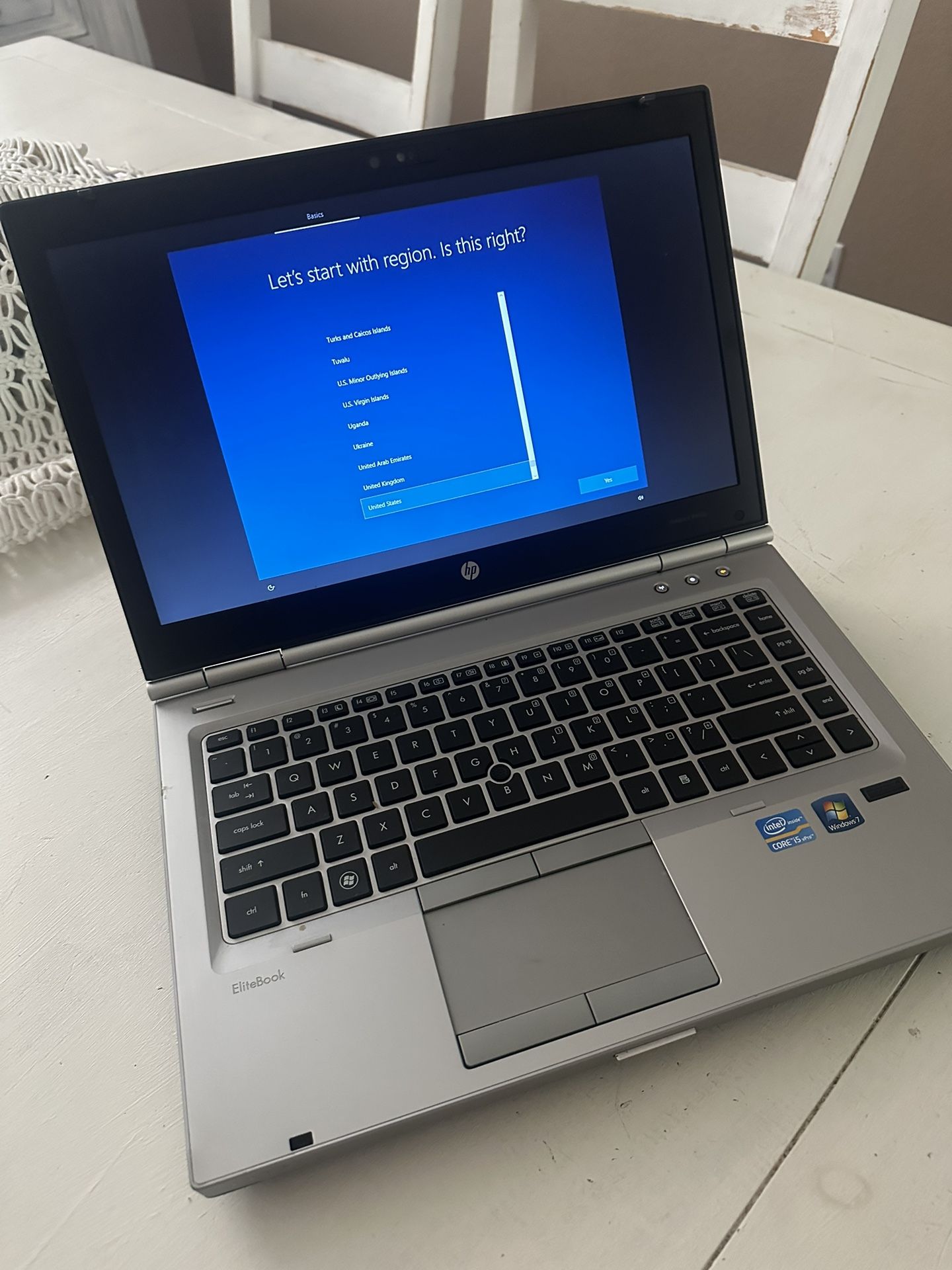 HP Elitebook 8460p Laptop. Windows. Chromebook.
