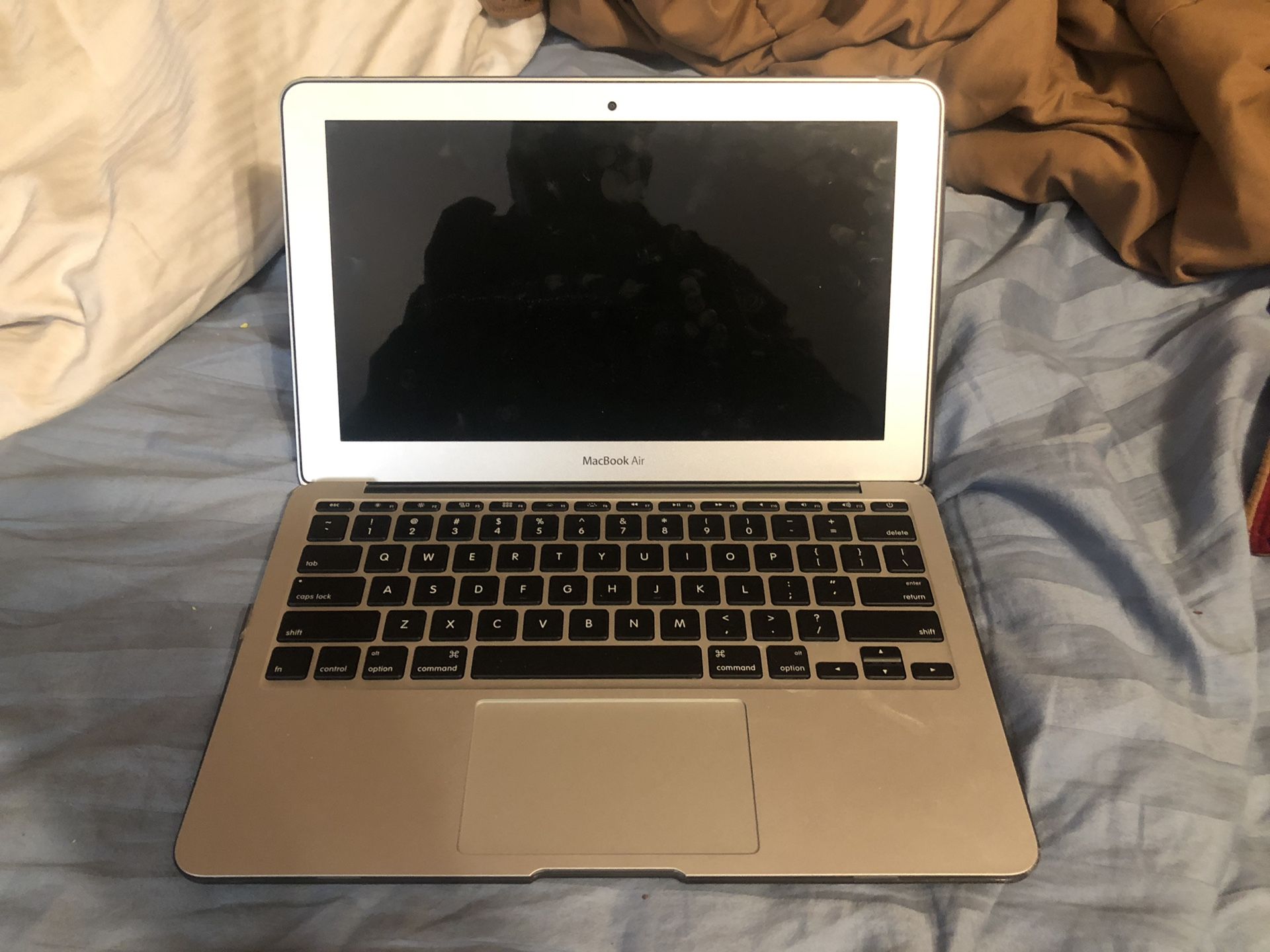 2013 MacBook Air i5 core