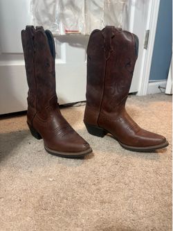 Justin boots brick brownish size 7 1/2 womens