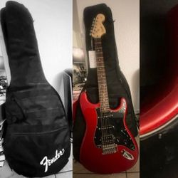 Fender Strap Guitar Red And Gold With Case