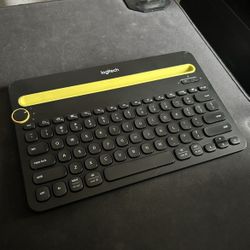 Logitech Keyboard