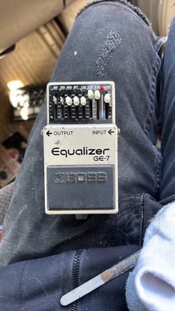 Boss GE-7 Equalizer Guitar Effects Pedal