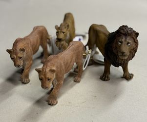 Papo Safari Animals Plus A Few Others