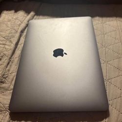 MacBook Pro 13.3" Laptop - Apple M1 chip -  - 256GB SSD- Space Gray