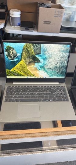 Lenovo Laptop 15 inch 8GB RAM 256GB SSD Core i5 Windows 11