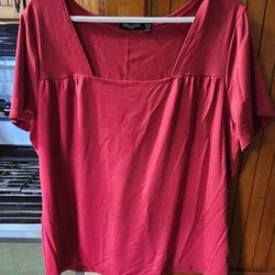 18/20  Notations Womans  Red Blouse