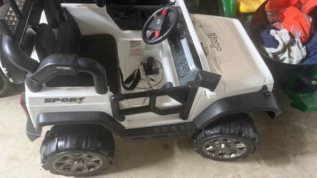 Power Wheels Jeep Sport Kids Ride-On