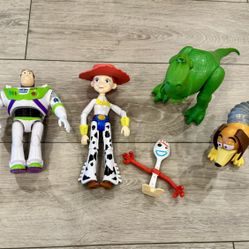 Disney Pixar Toy Story RV Friends 6pk Figure Set 