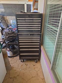 Mechanic tools chest with tools $400.00