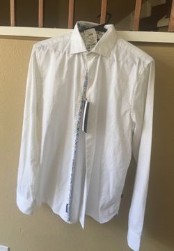 Nice white long sleeve dress shirt size M