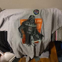 LARGE GLOW IN THE DARK STAR WARS