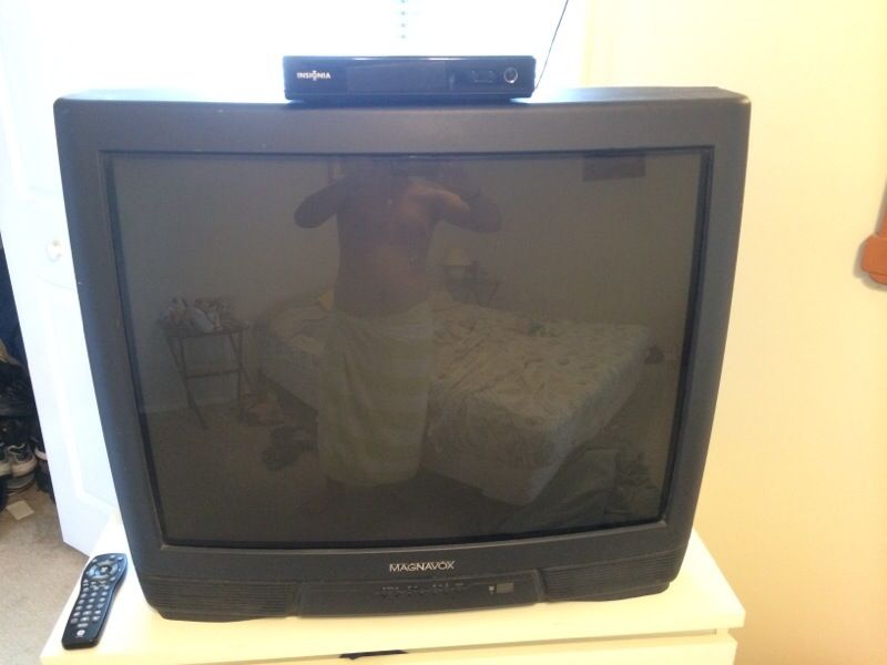 Magma box TV 27"