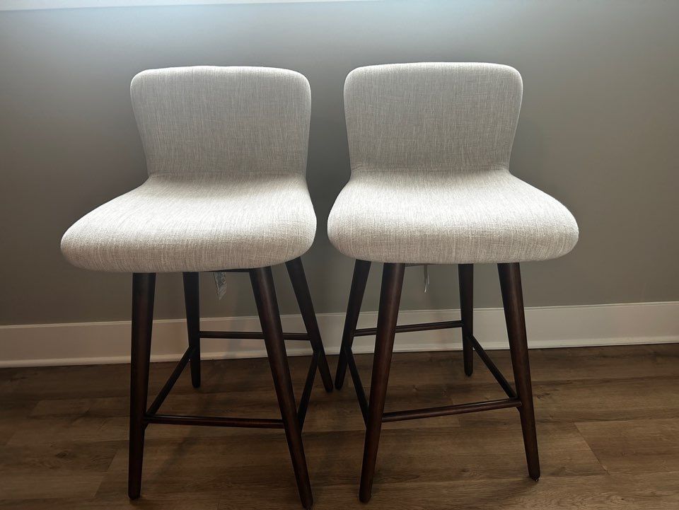 counter stool $200 for 2