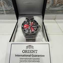 Orient Kamasu Automatic Dive Red Dial Stainless Steel Watch with Box & Xtra Leather Strap