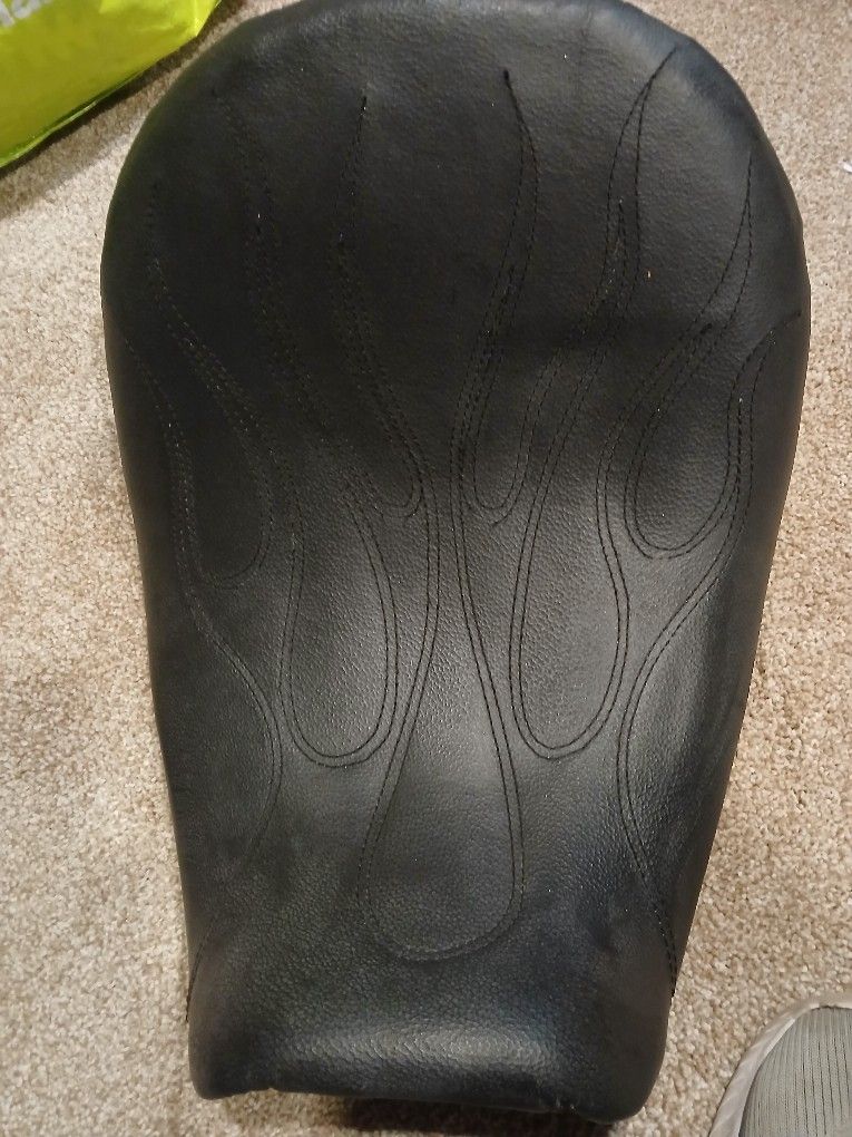 Harley Seat