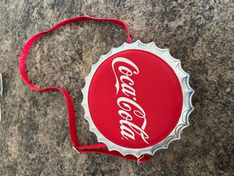Coca-Cola Loungefly Red and Silver Bottle Cap Style Crossbody Purse Zip Up Bag