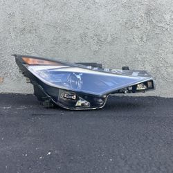 2021 2023 HYUNDAI ELANTRA RIGHT SIDE HEADLIGHT LAMP OEM 