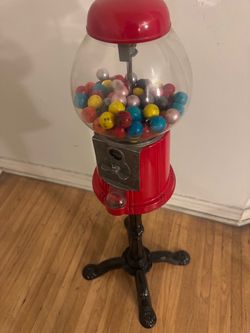 Standing Gumball Machine with Cast Iron Base