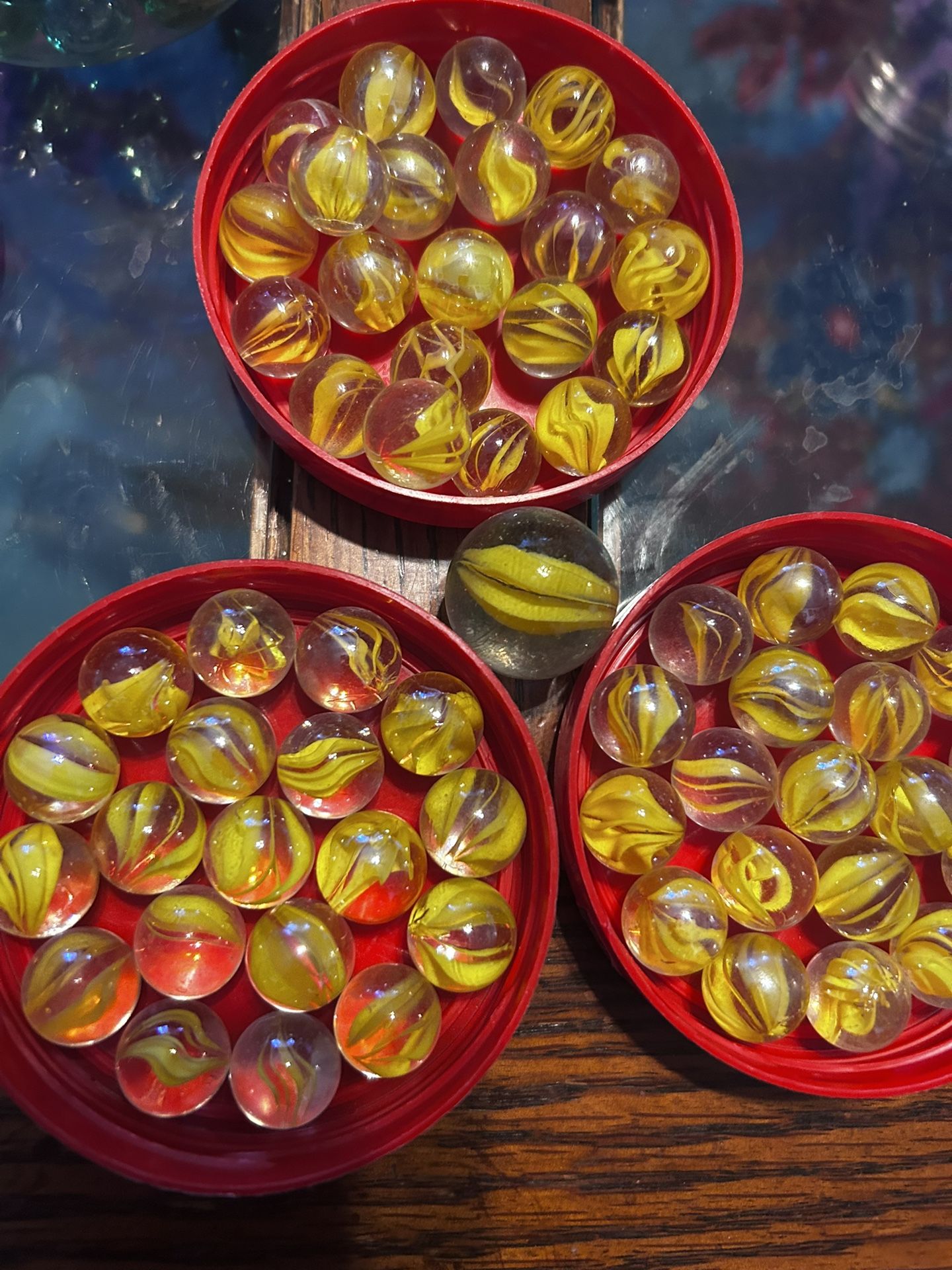 60 Yellow Catseye Marbles & 1 Shooter Some Vintage