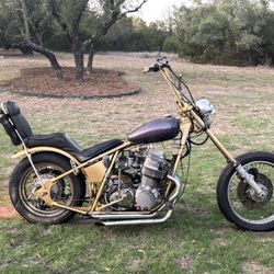 Honda Cb 750 Custom Chopper,